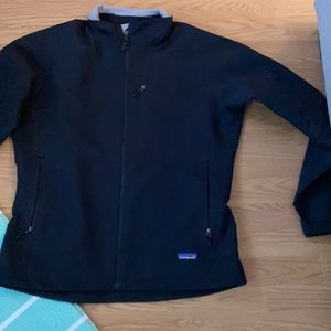 Patagonia men’s jacket like brand new